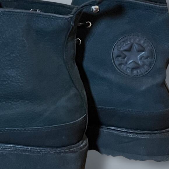 Men's 11 CONVERSE CHUCK TAYLOR Luxe Leather High Top Sneaker Rubber Outsole EUC - Picture 2 of 14